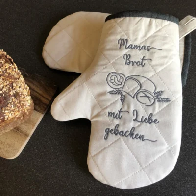 personalisierte Küchenhandschuhe mit Stickerei Küchentextilien