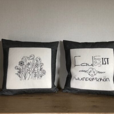 Kissenhüllen mit stickerei creme/ graublau